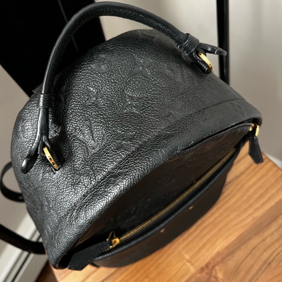Louis Vuitton Sorbonne Black embossed backpack - Picture 3 of 7